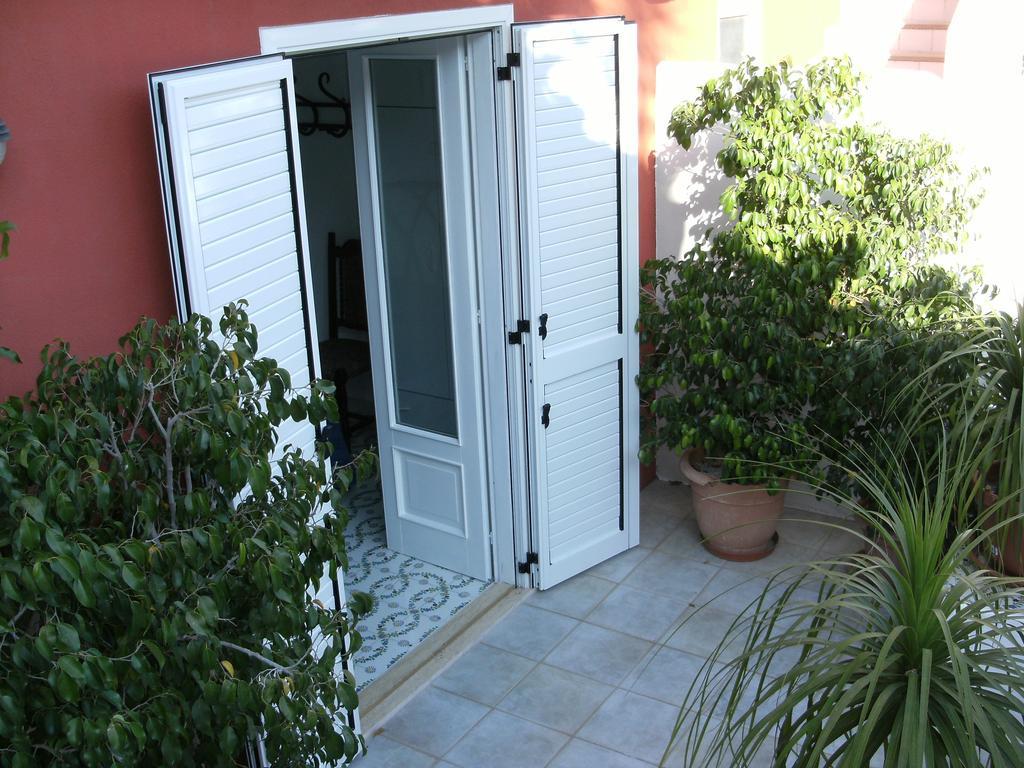 Villa Vista Mare Mela Lipari  Exterior foto
