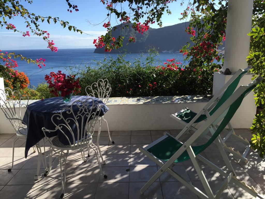 Villa Vista Mare Mela Lipari  Exterior foto