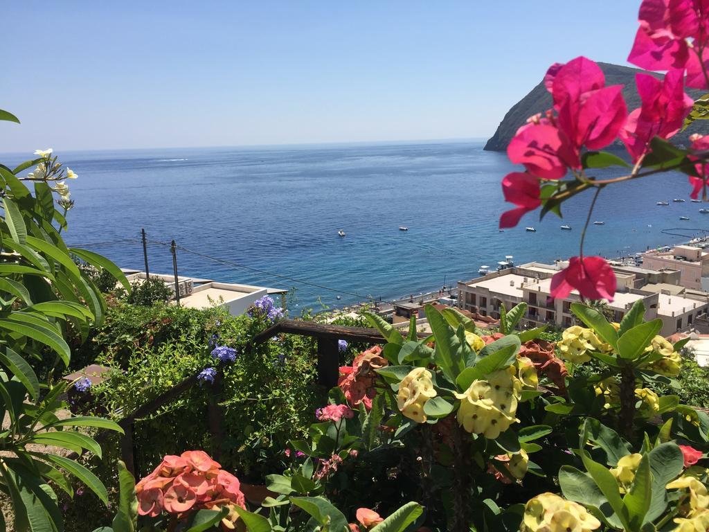 Villa Vista Mare Mela Lipari  Exterior foto