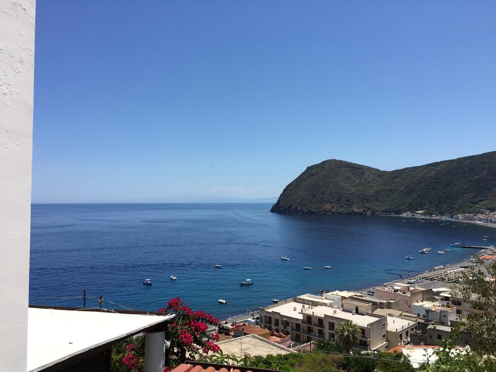 Villa Vista Mare Mela Lipari  Exterior foto