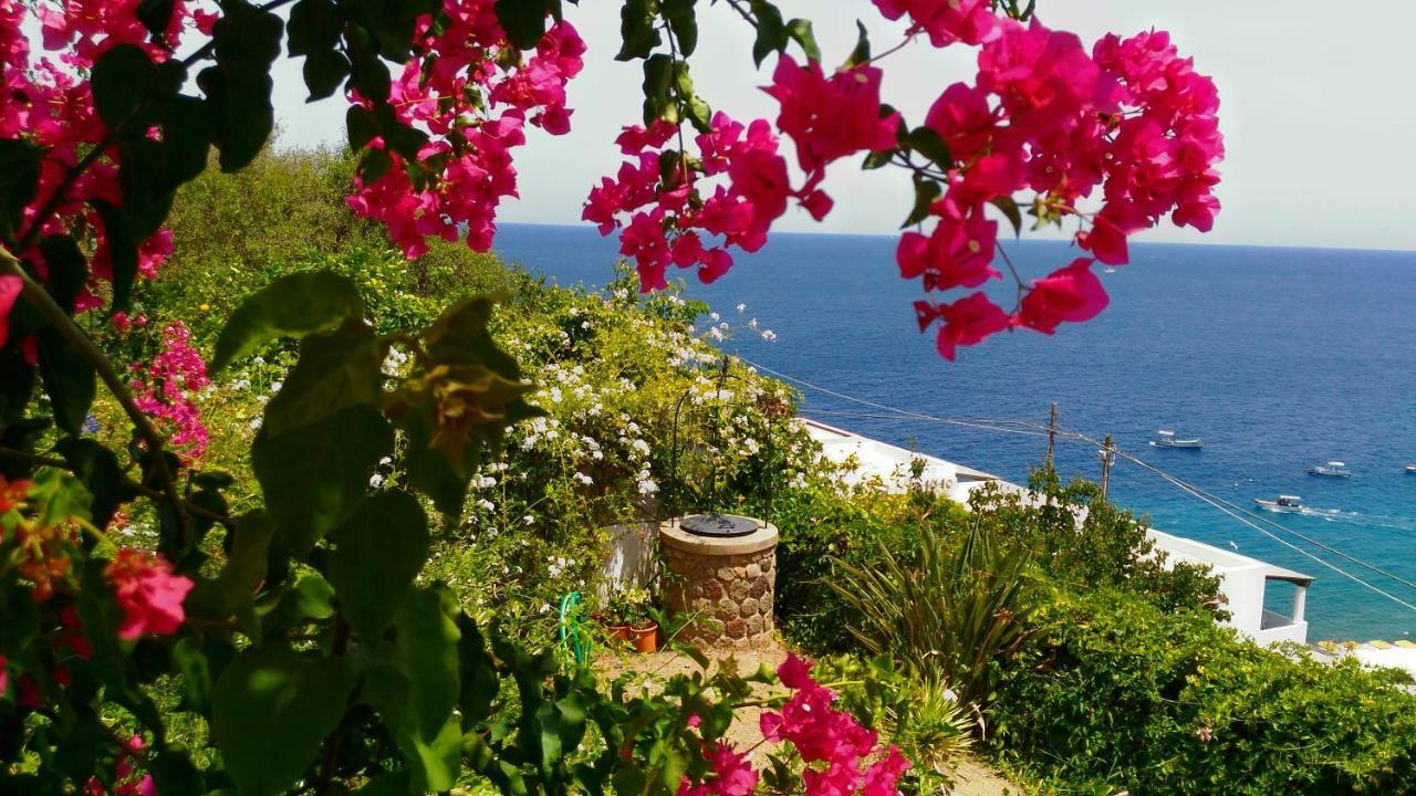 Villa Vista Mare Mela Lipari  Exterior foto