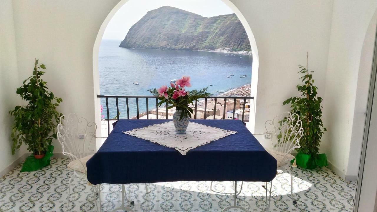 Villa Vista Mare Mela Lipari  Exterior foto