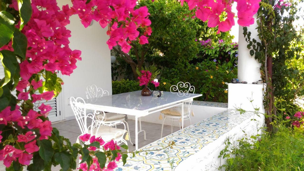 Villa Vista Mare Mela Lipari  Exterior foto