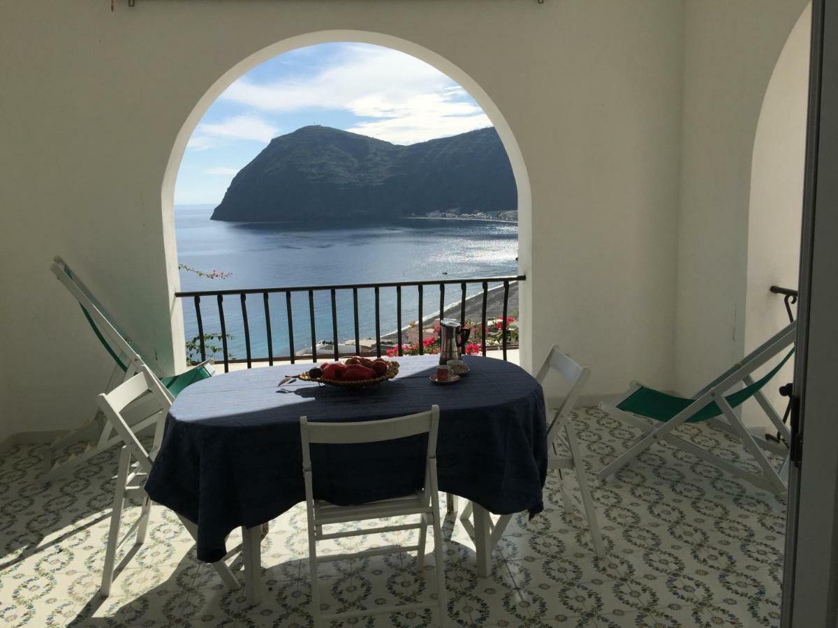 Villa Vista Mare Mela Lipari  Exterior foto